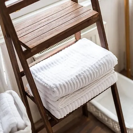 Apartment Spacious & Unique 1 Bed With Wifi Edinburgh