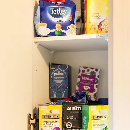 Central & Stylish 3 Bedroom, 2 Bath, Free Parking * Edimburgo