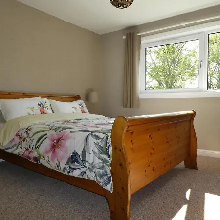 شقة Family Self-catering Apartment, Portobello, *