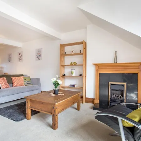 Tse Modern * Edinburgh