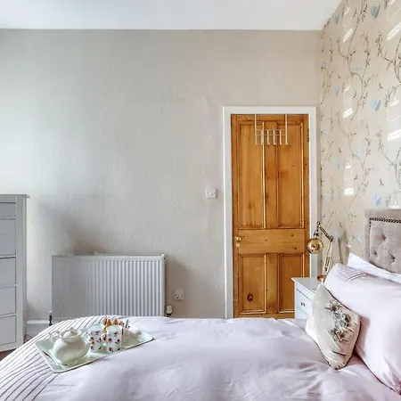 Kenmure With Garden & Parking Daire Edinburgh