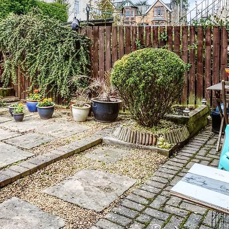 Kenmure With Garden & Parking Daire Edinburgh