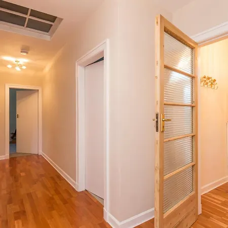 בית נופש Woodlands Bungalow