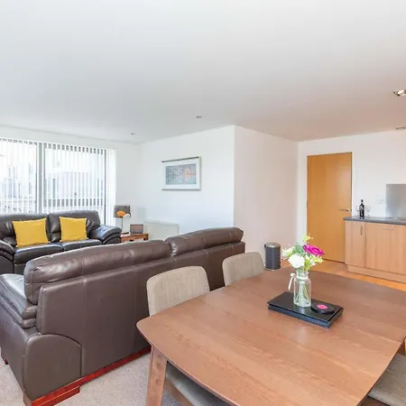 公寓 The Waterfront - 2 Bedroom *