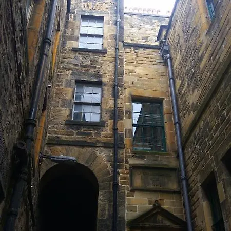 Bortwicks Close On The Royal Mile