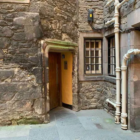 شقة 18th Century Royal Mile Retreat