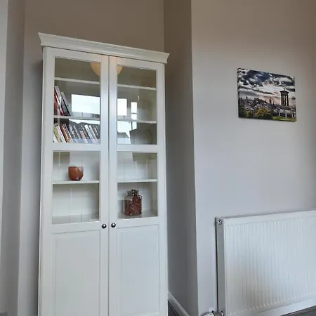 Pleasance Ground Floor Main Door Access