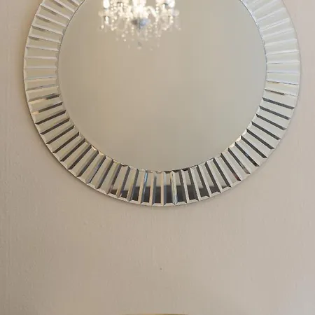 Spacious, Stylish 2 Bedroom East New Town * إدنبرة