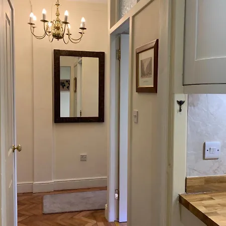 18th Century Royal Mile Retreat *