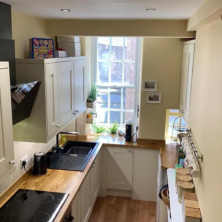 18th Century Royal Mile Retreat Edinburgh