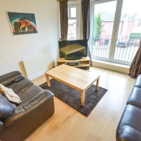 Spacious 2 Bed With Free Parking Edimburgo
