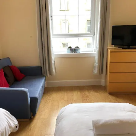 City Centre Retreat ✰ Great Location✰ Free Parking * Edimburgo
