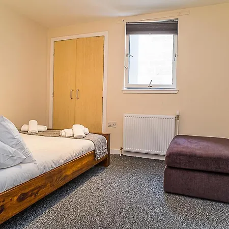 148 Cowgate Apartment