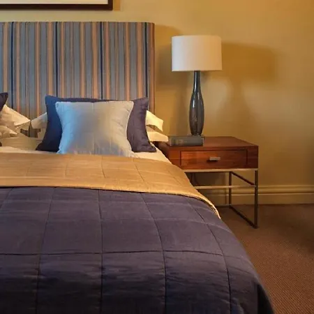 The Balmoral Hotel 5*