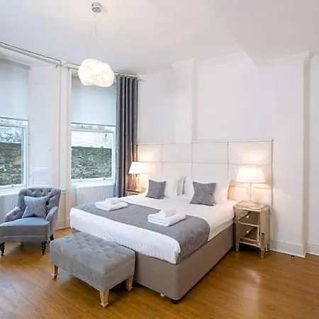 Aparthotel Castle Edinburgh