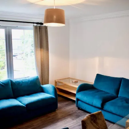 Modern Flat In The Heart Of *