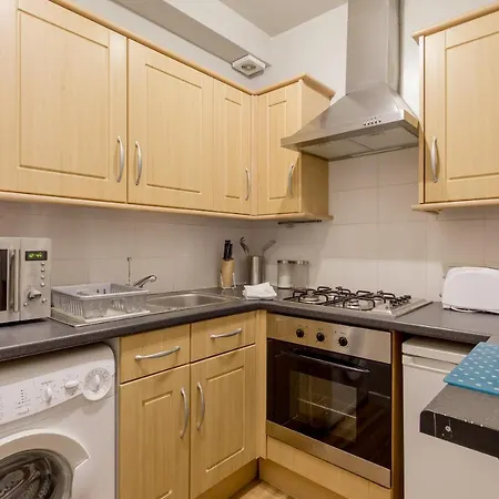 Heart Of Old Town 3bd - St Mary's Street Apartment *