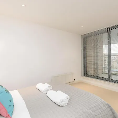 The Sandport Way Apartment *