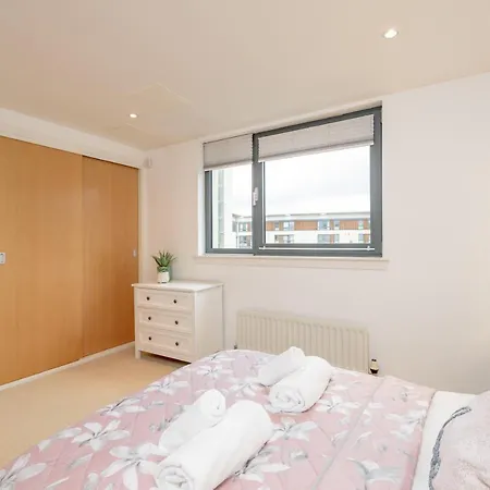 The Sandport Way Apartment *