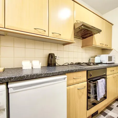 3br Gladstone Terrace By Guestready Apartment