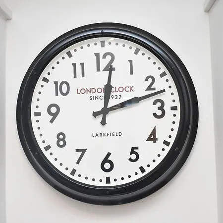 Rose Street - Watchmakers Edinburgh