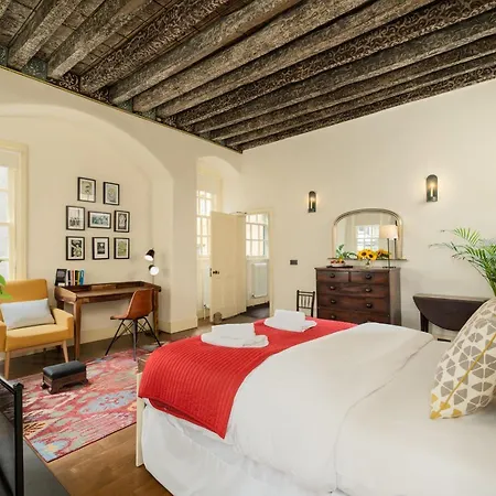 The King's Chamber Stunning Apartment, Royal Mile Close To Castle Апартаменты