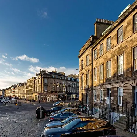 Heart Of Centre 3 Bed Georgian * Edinburg