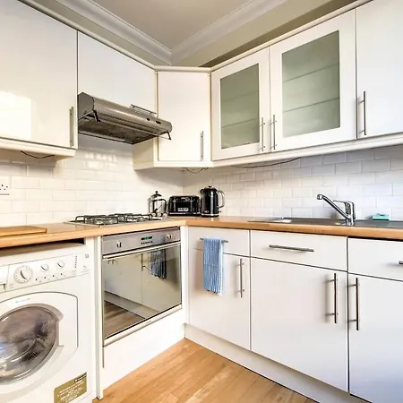 Apartament Altido Perfect Location! - Charming Rose St Apart For 4 Edynburg