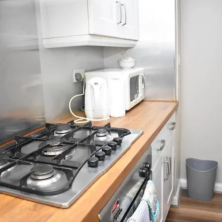 Convenient 3br On Leith Walk, 10 Mins To Centre *