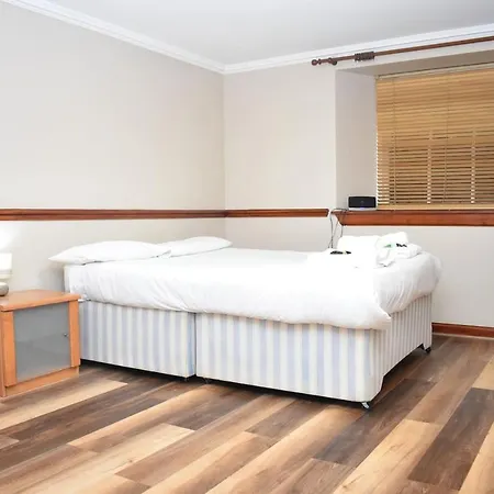 Convenient 3br On Leith Walk, 10 Mins To Centre Edinburgh