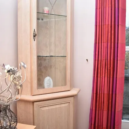 Cosy 1br 5 Mins Walk To The Historic Grassmarket * Edinburgh