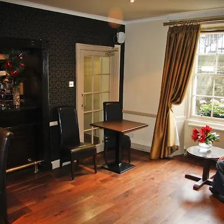 Hotel Albany 4*