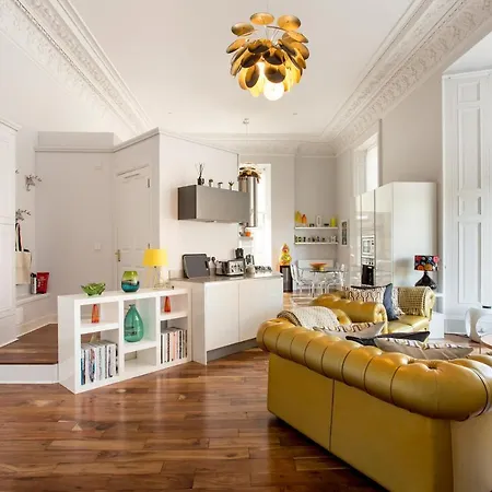 Beautifully Curated In Edinburgh's West End *