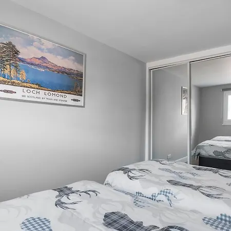 The Shore Apartment Edinburgh