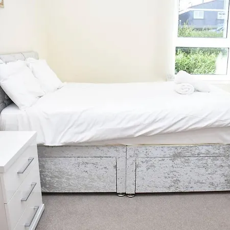 Bright 2br Flat Close To Craigmillar Castle Διαμέρισμα *