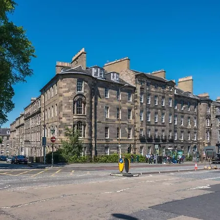 Gayfield Place