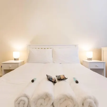 Bright And Spacious 3br In Affluent West End Edinburgh