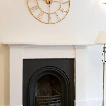Apartment Bright And Spacious 3br In Affluent West End Edinburgh