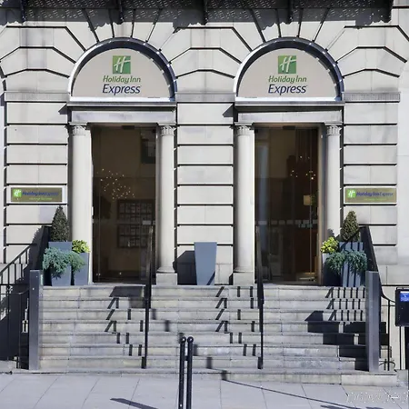 Express Centre By Ihg