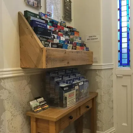 18 Craigmillar Park Edinburg