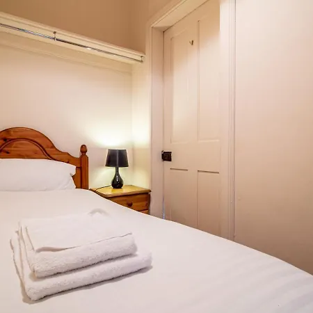 Beautiful And Bright Georgian Style Morningside - Pass The Keys شقة إدنبرة