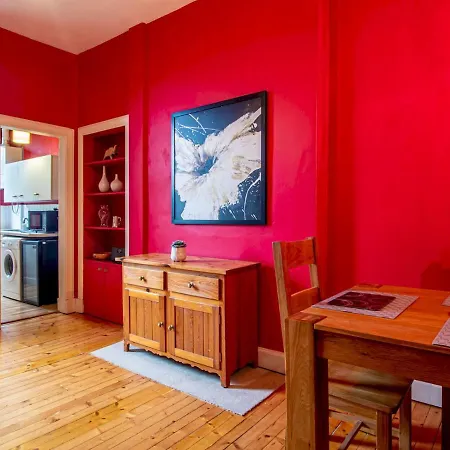 Beautiful And Bright Georgian Style Morningside - Pass The Keys Edinburgh