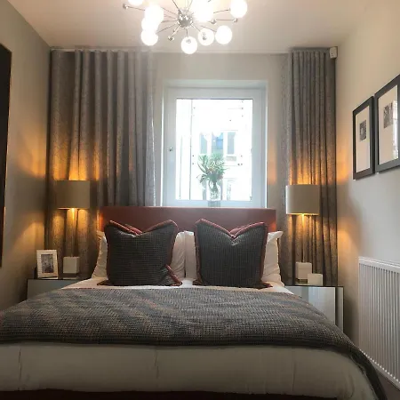 Apartment Feng's Hut Edinburgh