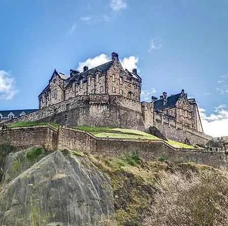 The New Town, Edinburgh-dublin Meuse. Stunning 1 Bedroom Flat In The Heart Of Apartment *