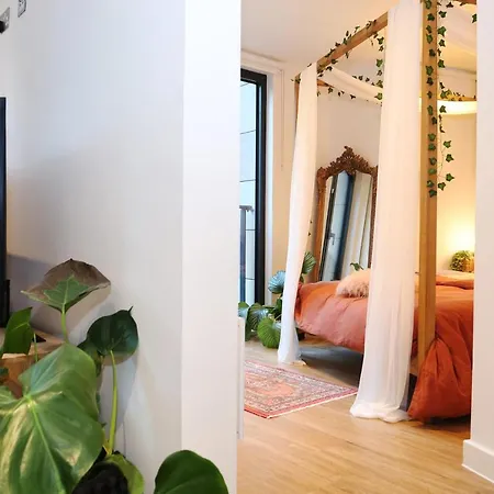 Διαμέρισμα Altido Brand New Studio Near Castle