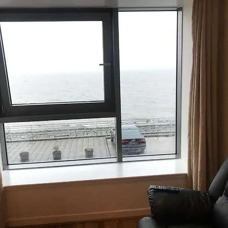 Leith Apartment