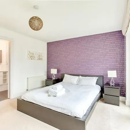 Modern, Bright In Appin Place Appartement *