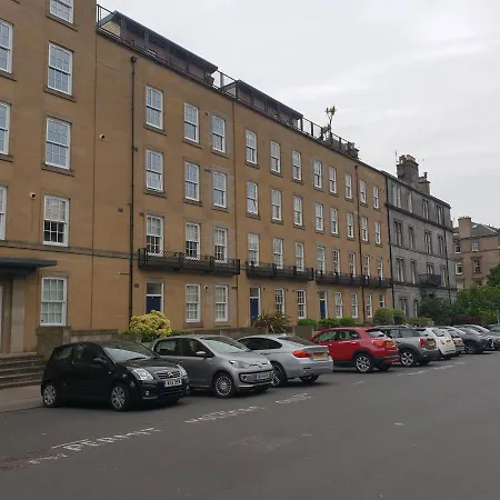 Prime Location - City Centre Flat With Private Parking Édimbourg