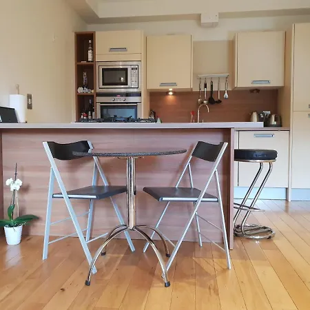 Prime Location - City Centre Flat With Private Parking Appartement *
