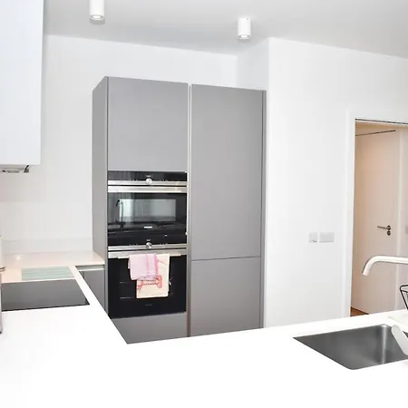 公寓 Modern 2br Close To Murrayfield Stadium W Parking 爱丁堡